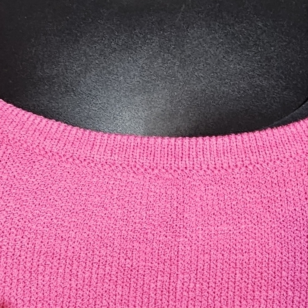 ST. JOHN Collection basic knit Scoop Neck Sleeveless Top - Picture 2 of 4